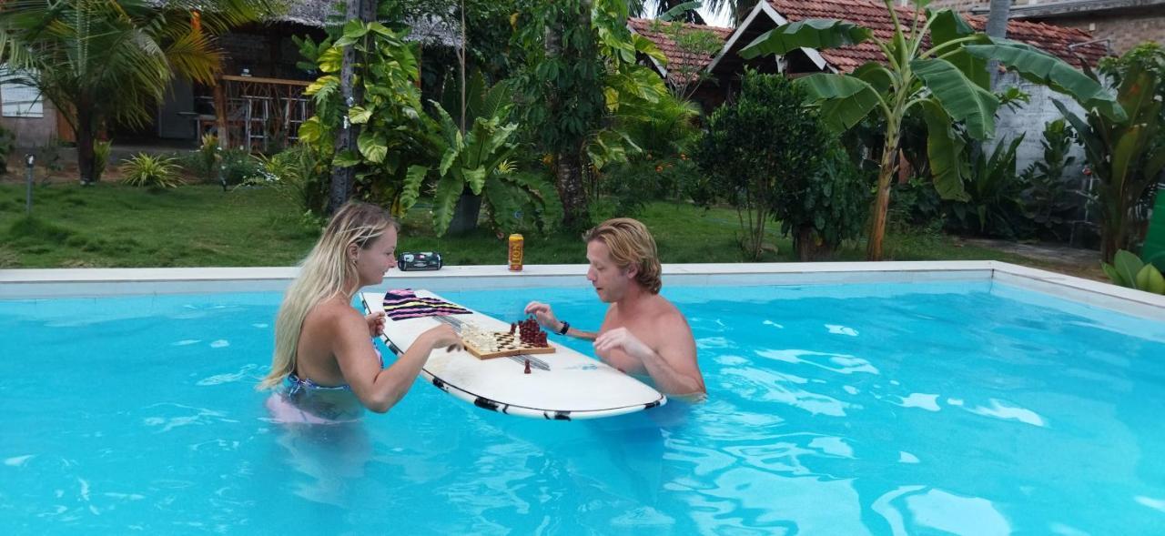 Hotel Surf Gangs Arugambay Arugam Bay Exterior foto